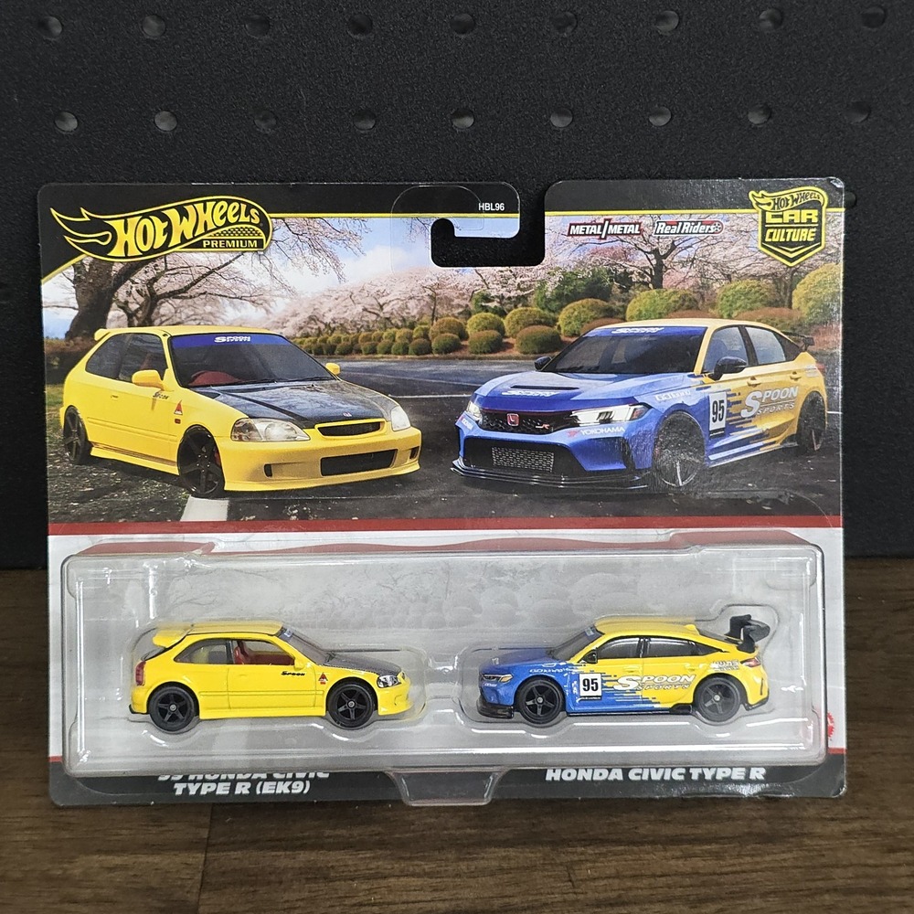 Hot Wheels Premium 2-Pack '99 Honda Civic Type R EK9 & Honda Civic Type R Spoon
